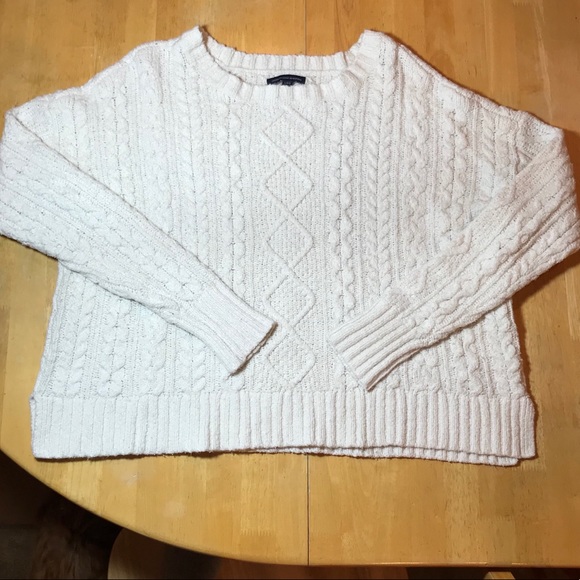 American Eagle Outfitters Sweaters - American Eagle Cream Cable Knit Sweater